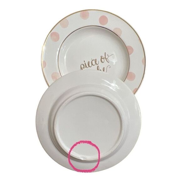 Small polka dot “piece of cake” and “ yummy” dessert plates - Picture 5 of 6